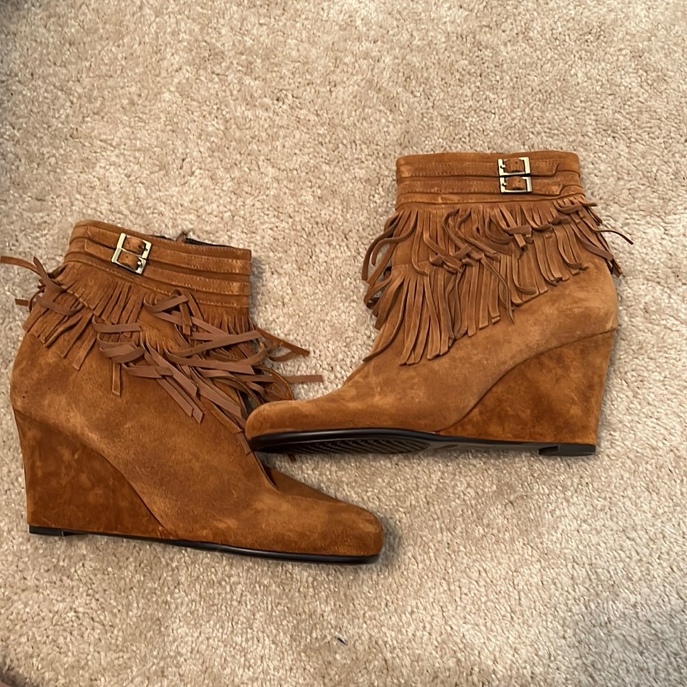 Fringe Wedge Boots